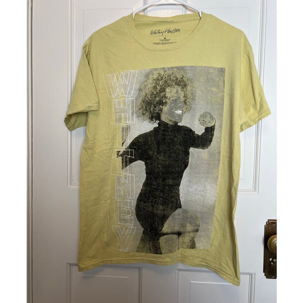 NEW Whitney Houston Size M Graphic T Shirt Manufactured Distressing Retro Yellow